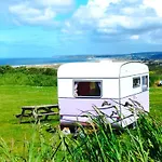 Campingplatz Les Ronds Duval Face Aux Iles Anglo-normandes *