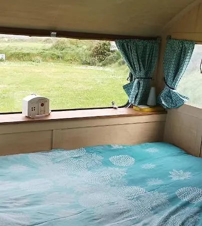 Les Ronds Duval Face Aux Iles Anglo-normandes Les Moitiers-d'Allonne