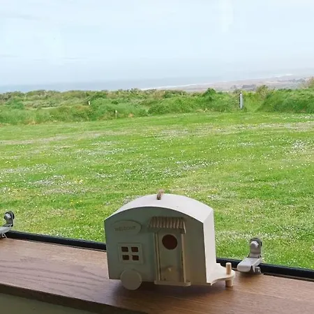 Kamp alanı Les Ronds Duval Face Aux Iles Anglo-normandes *