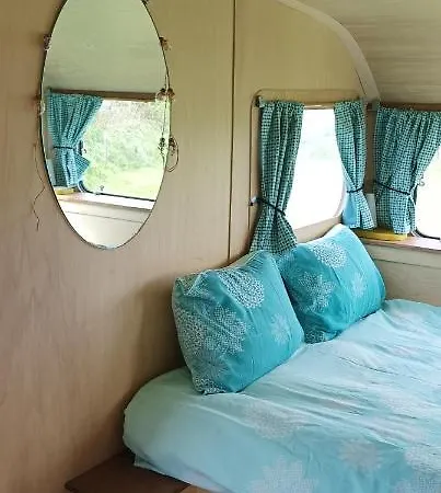 Les Ronds Duval Face Aux Iles Anglo-normandes Les Moitiers-d'Allonne