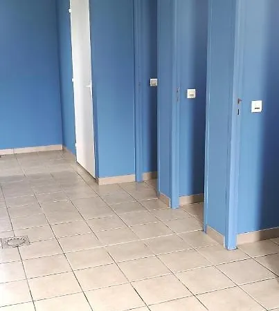 Les Ronds Duval Face Aux Iles Anglo-normandes אתר קמפינג Les Moitiers-d'Allonne