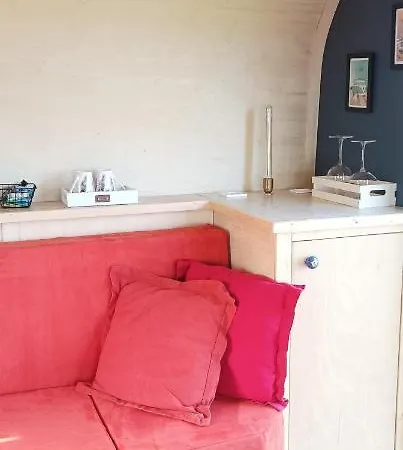 Les Ronds Duval Face Aux Iles Anglo-normandes * Les Moitiers-d'Allonne