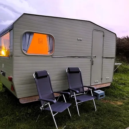 Les Ronds Duval Face Aux Iles Anglo-normandes