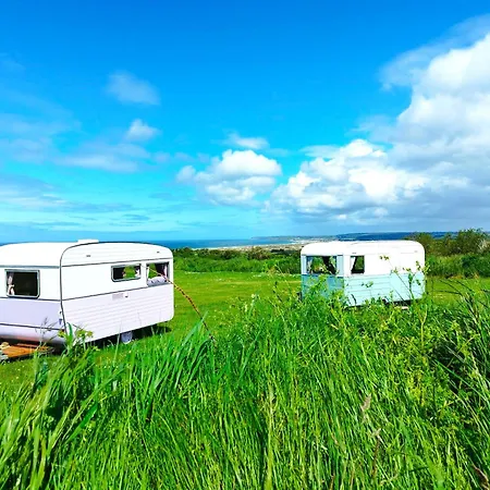 Camping Les Ronds Duval Face Aux Iles Anglo-normandes