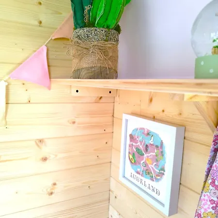 Les Ronds Duval Face Aux Iles Anglo-normandes Les Moitiers-d'Allonne