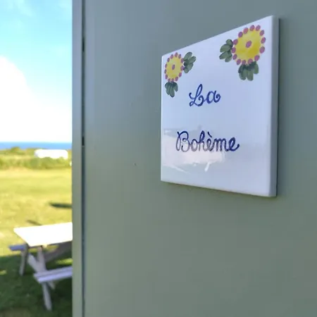 Les Ronds Duval Face Aux Iles Anglo-normandes Les Moitiers-d'Allonne