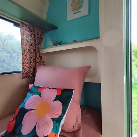 Les Ronds Duval Face Aux Iles Anglo-normandes *