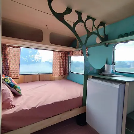 Les Ronds Duval Face Aux Iles Anglo-normandes *