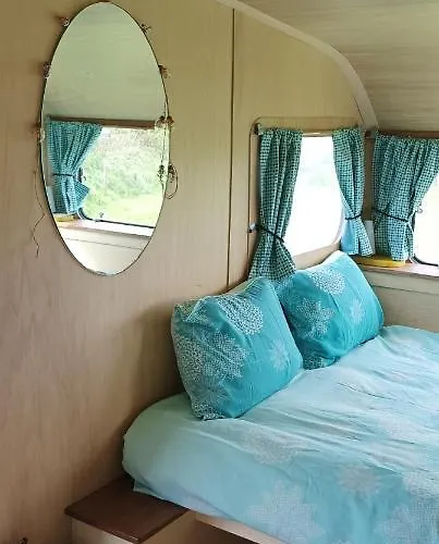 Les Ronds Duval Face Aux Iles Anglo-normandes Les Moitiers-d'Allonne