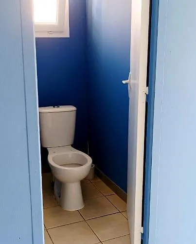 Kemp Les Ronds Duval Face Aux Iles Anglo-normandes Les Moitiers-d'Allonne