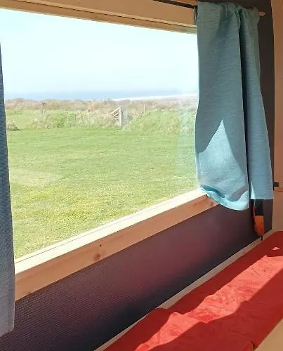 Campingplatz Les Ronds Duval Face Aux Iles Anglo-normandes *