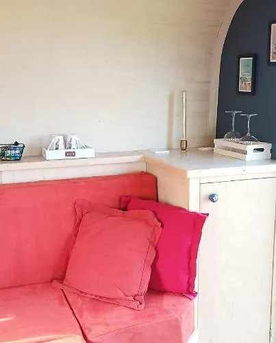 Les Ronds Duval Face Aux Iles Anglo-normandes * Les Moitiers-d'Allonne