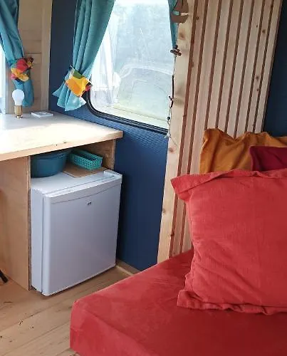 Campingplatz Les Ronds Duval Face Aux Iles Anglo-normandes *