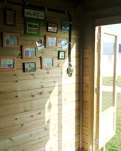 Les Ronds Duval Face Aux Iles Anglo-normandes Campingplatz *