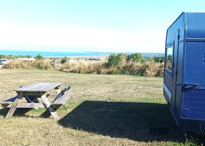 Les Ronds Duval Face Aux Iles Anglo-normandes * Les Moitiers-d'Allonne