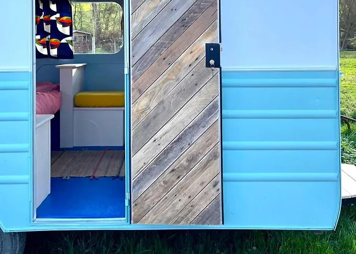 Kemp Les Ronds Duval Face Aux Iles Anglo-normandes Les Moitiers-d'Allonne