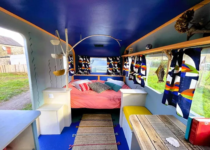 Les Ronds Duval Face Aux Iles Anglo-normandes Campingplatz Les Moitiers-d'Allonne