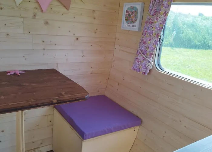 Les Ronds Duval Face Aux Iles Anglo-normandes