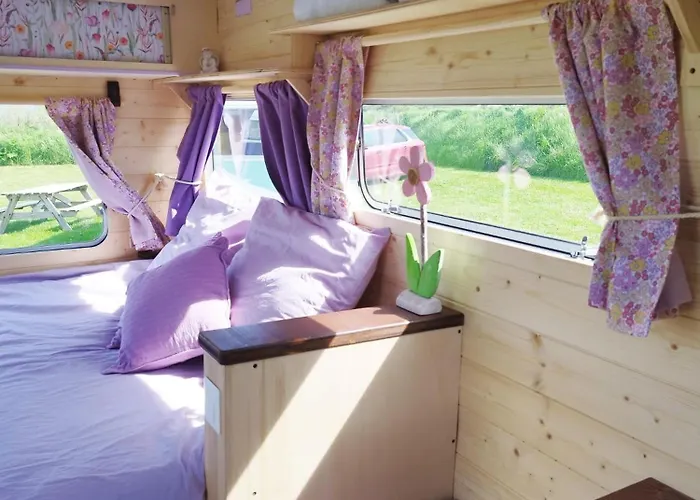 Les Ronds Duval Face Aux Iles Anglo-normandes Kemp