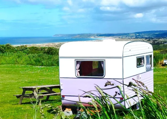 Campingplatz Les Ronds Duval Face Aux Iles Anglo-normandes *