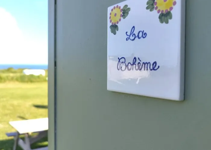 Les Ronds Duval Face Aux Iles Anglo-normandes Les Moitiers-d'Allonne