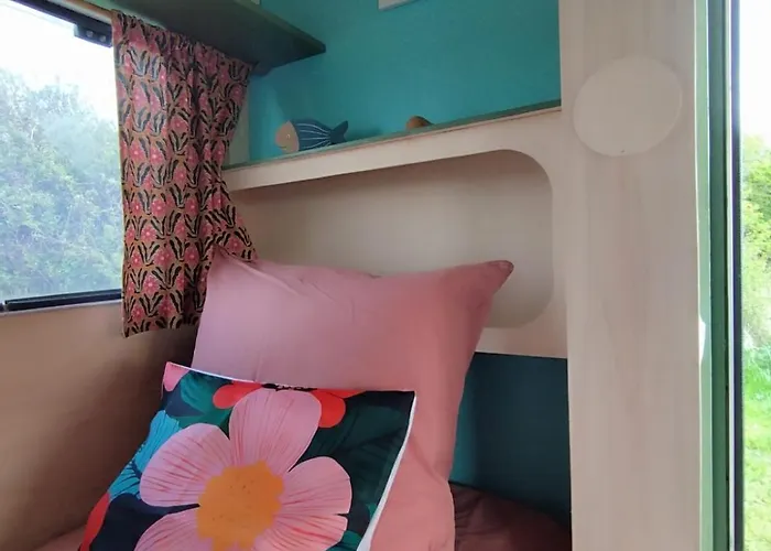 Les Ronds Duval Face Aux Iles Anglo-normandes *